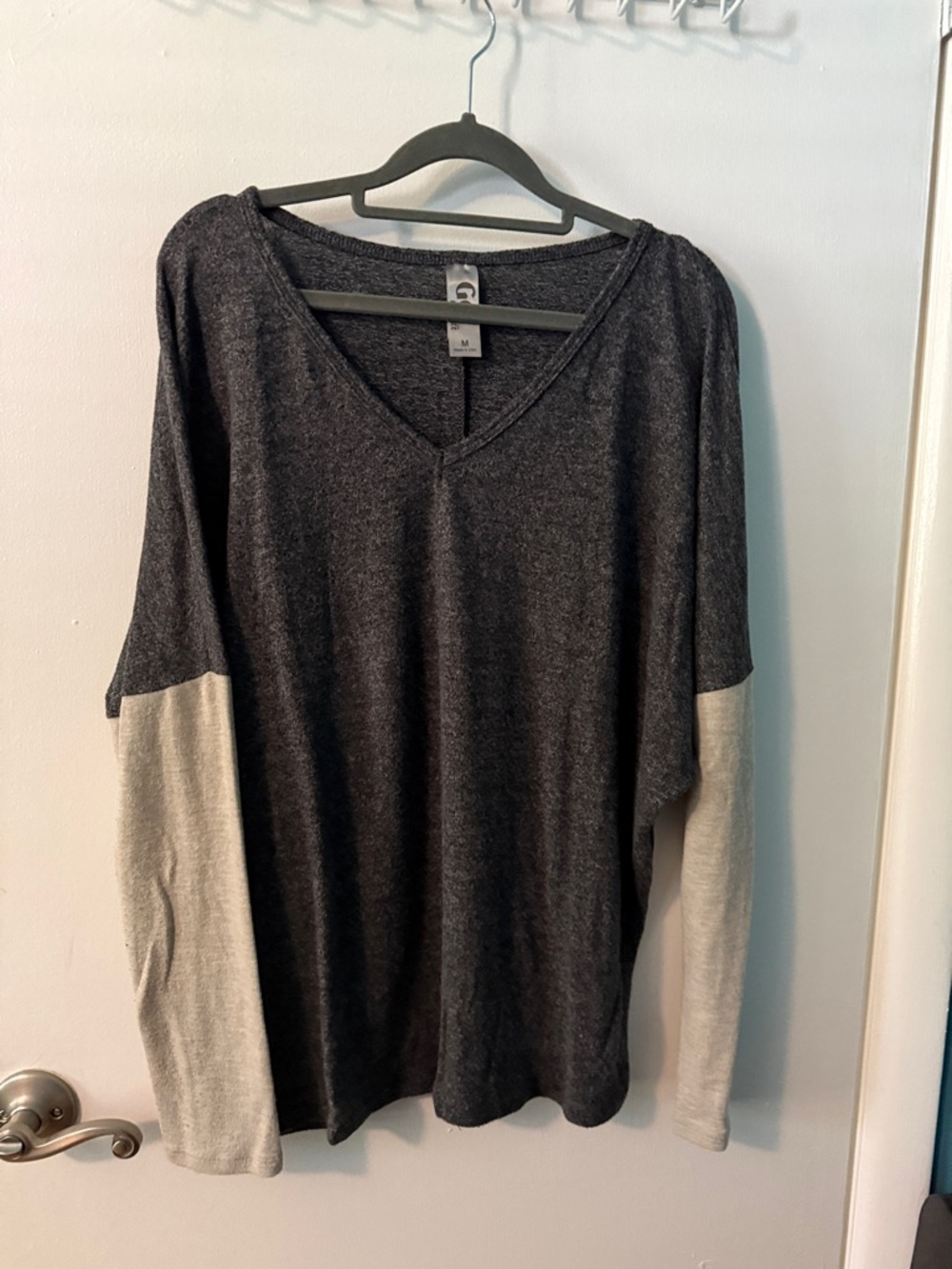Go Couture V-Neck Colorblock Sweater - Charcoal and Light Gray